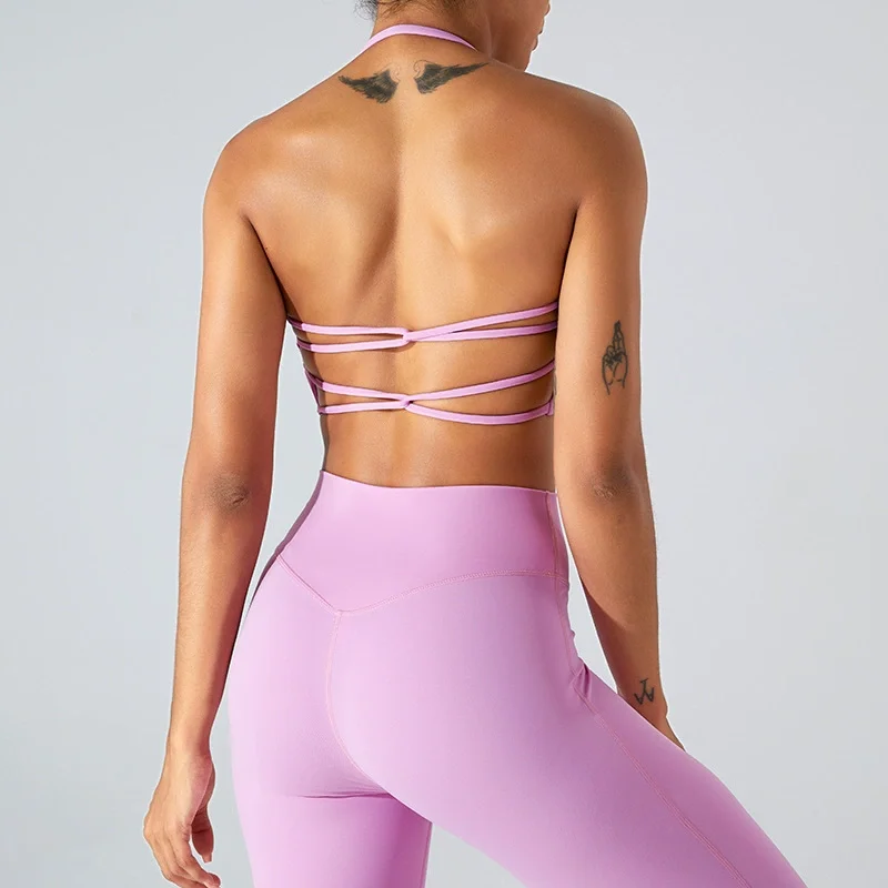 Yoga & Fitness Classes By Niharika Zirakpur Reviews - Geri çapraz spor salonu üst kadın